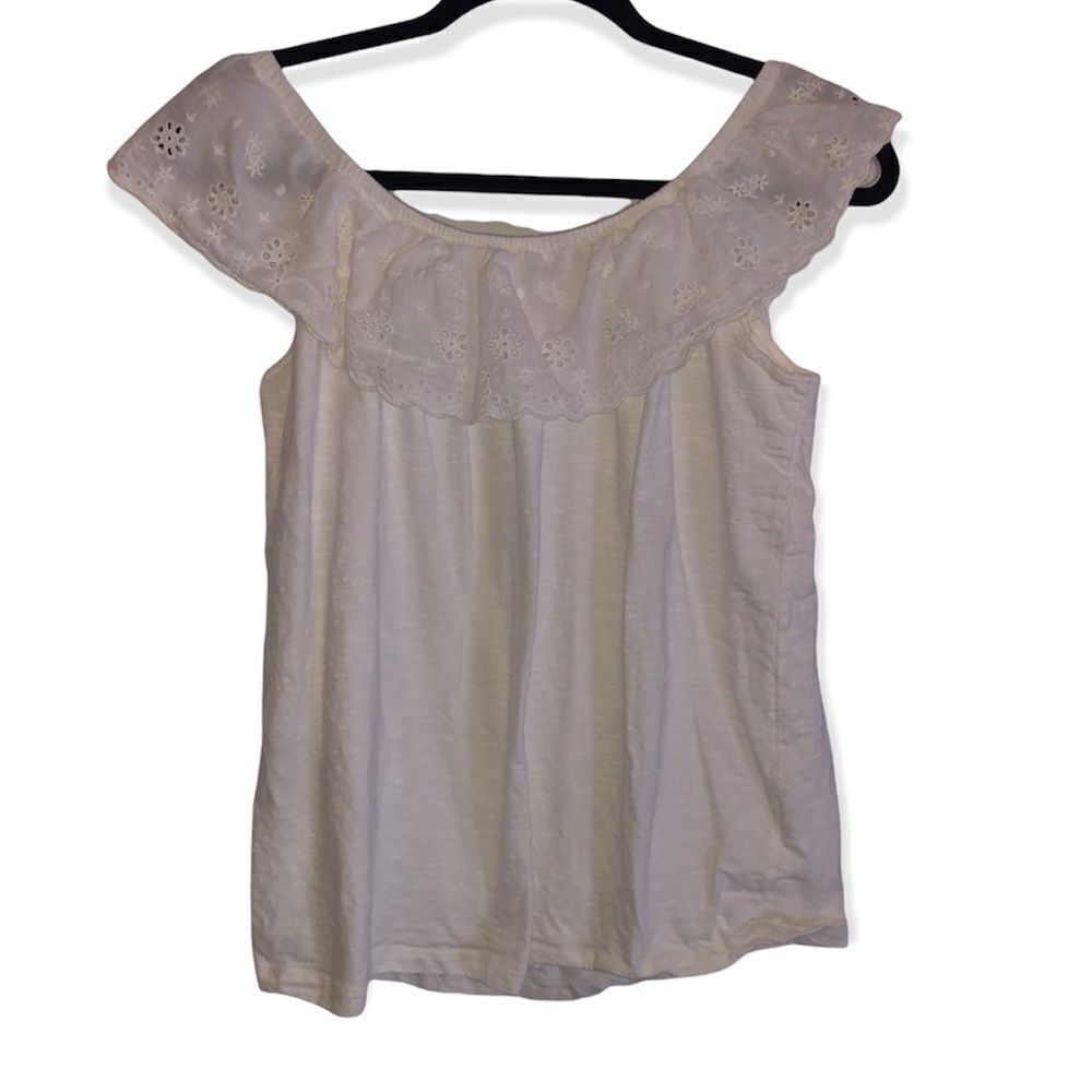 White Eyelet Ruffle Top - Picture 2 of 7